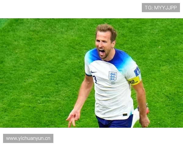 裁判认为凯恩与吉拉西的身体接触未达到犯规标准继续比赛